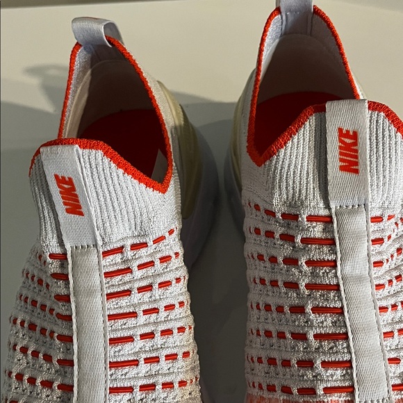 Nike react, phantom Flyknit Women’s Sneakers  Gray /Orange/ White. Size 10 - Picture 15 of 16